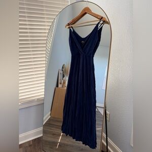 Lulu’s Navy Blue Dress